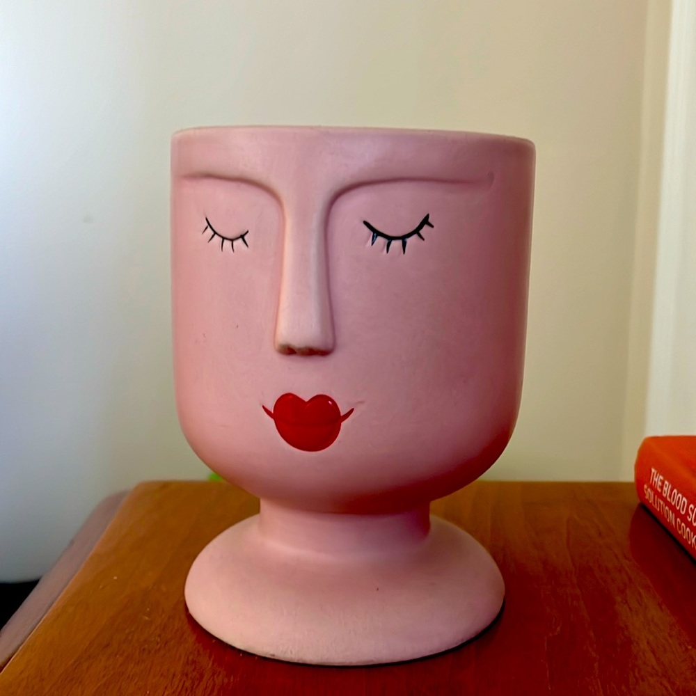 Modern Face Candle